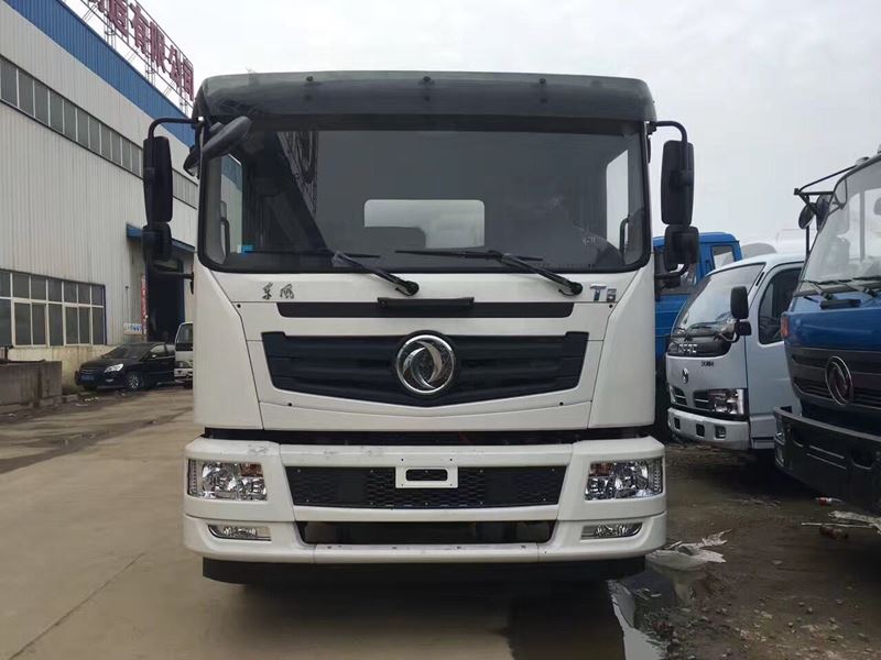 12����12�����|�L(f��ng)T5�G����ˮ܇�DƬ