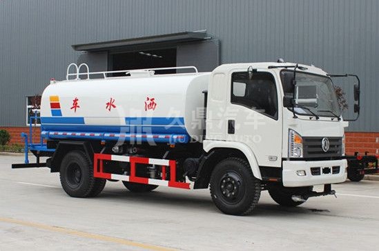 15����15�����|�L(f��ng)�����G����ˮ܇�DƬ