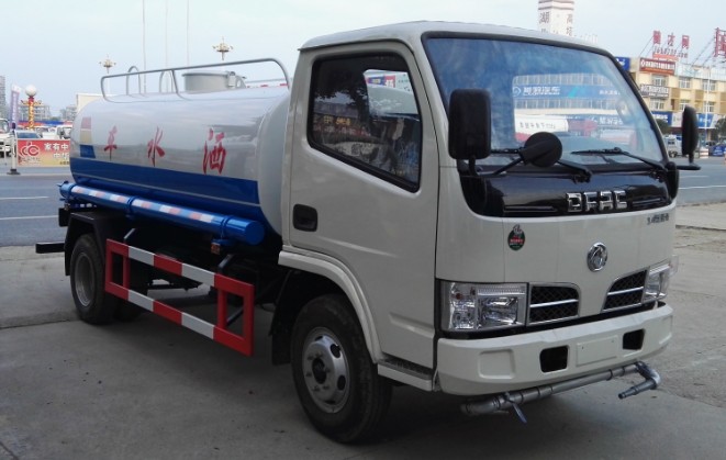 �|�L���𿨞�ˮ܇�DƬ