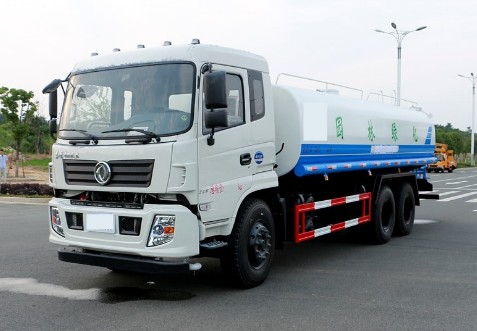 20����ˮ܇��(b��o)�r��_�|�L(f��ng)���׺��p��20���G����ˮ܇�S�҃r��