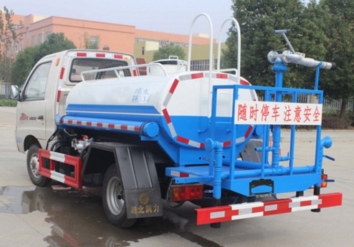 С�͞�ˮ܇�r(ji��)��_�����ڱ�2��С�͞�ˮ܇3