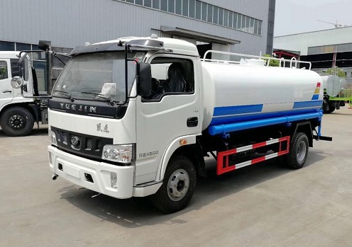 �S�M8����ˮ܇�DƬ