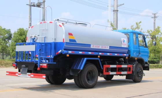 東風(fēng)145老款東風(fēng)藍駕駛室灑水車 東風(fēng)145老款東風(fēng)藍駕駛室灑水車