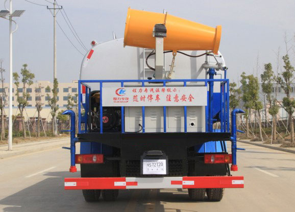 東風新款專底霧炮車高清圖片 東風新款專底霧炮車高清圖片