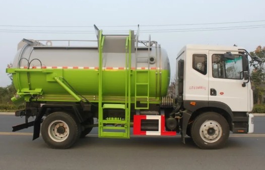 �����|�L(f��ng)�ɷݶ�����D9��ʽ�͏N����܇