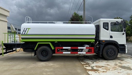 ����15���|�L�A��T5��ˮ܇�DƬ