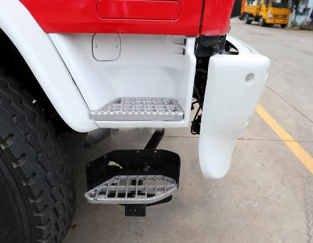 ����܇�{��Һ����_̤��DƬ