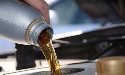 �������rС��