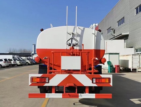 ����25����ˮ܇,�|�L����VLǰ�ĺ�˞�ˮ܇�DƬ