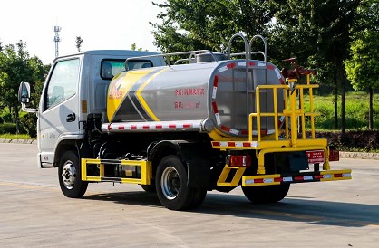 ����2.5���P�R�{�ƞ�ˮ܇�DƬ