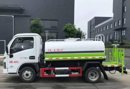 �����{(l��n)��2.5���S�M(j��n)���\(y��n)S80��ˮ܇�DƬ