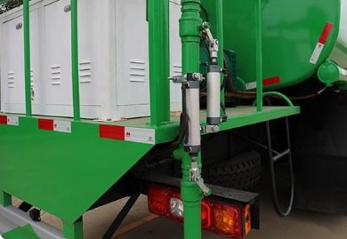 �������������M3000ǰ�ĺ��40����ˮ܇