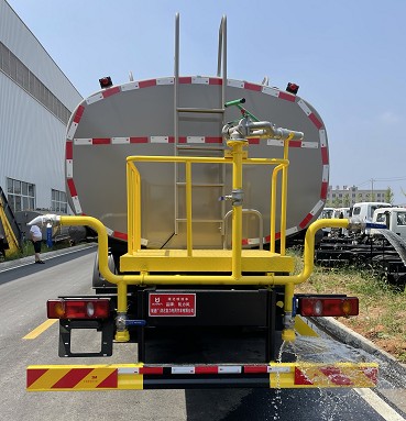 �������\(y��n)�¿���С���S20����ˮ܇