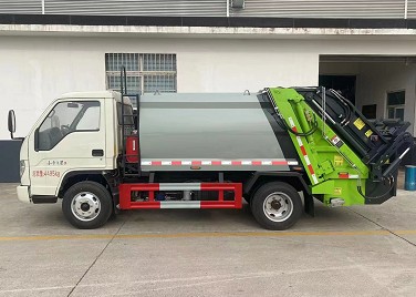 ����С��֮��3�{(l��n)�Ɖ��sʽ����܇(ch��)